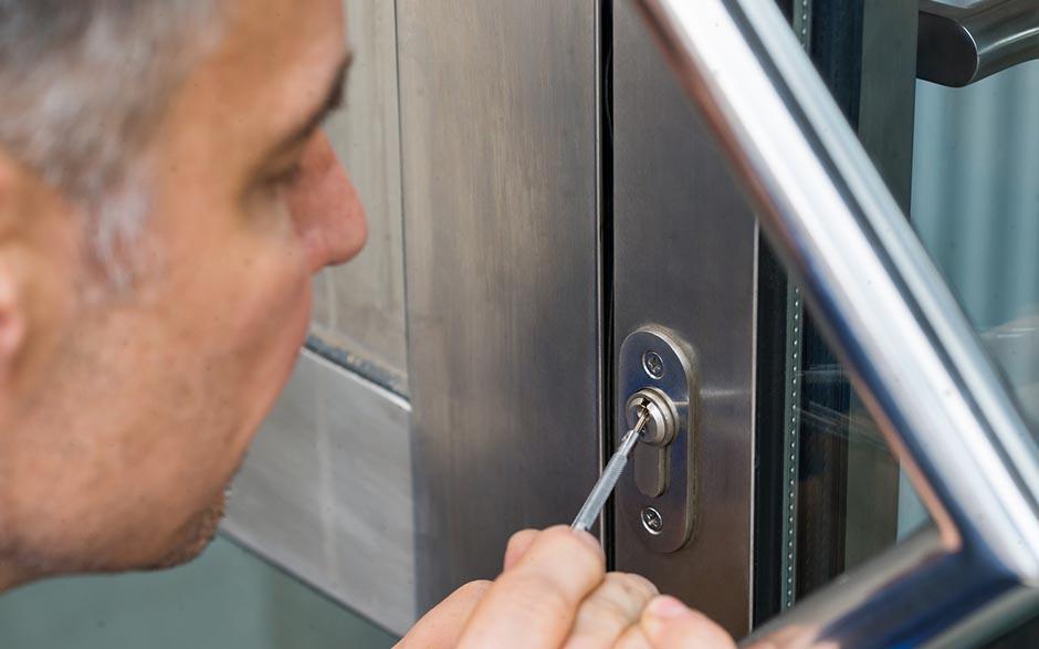 comment ouvrir une porte blindée claquée Aix-en-Provence